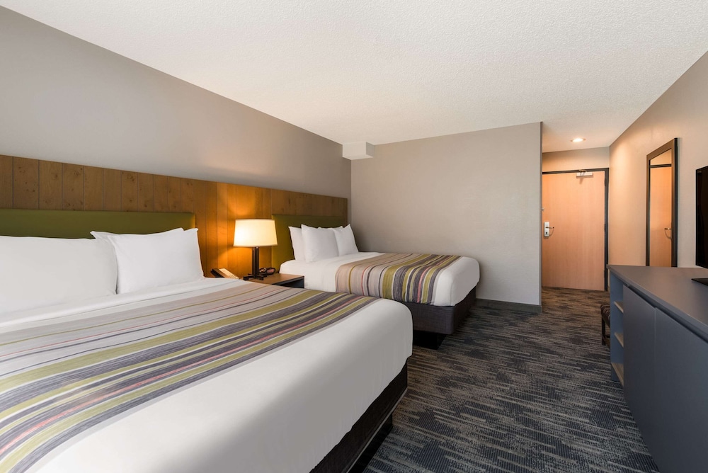 ROOM, 2 QUEEN BEDS