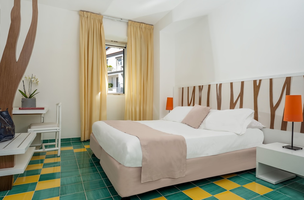 1 BEDROOM, STANDARD, DOUBLE BED, PRIVATE BATHROOM, GROUND FLOOR