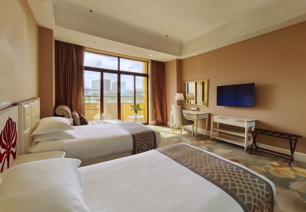 Nanjing Suning Universal Hotel 16/38