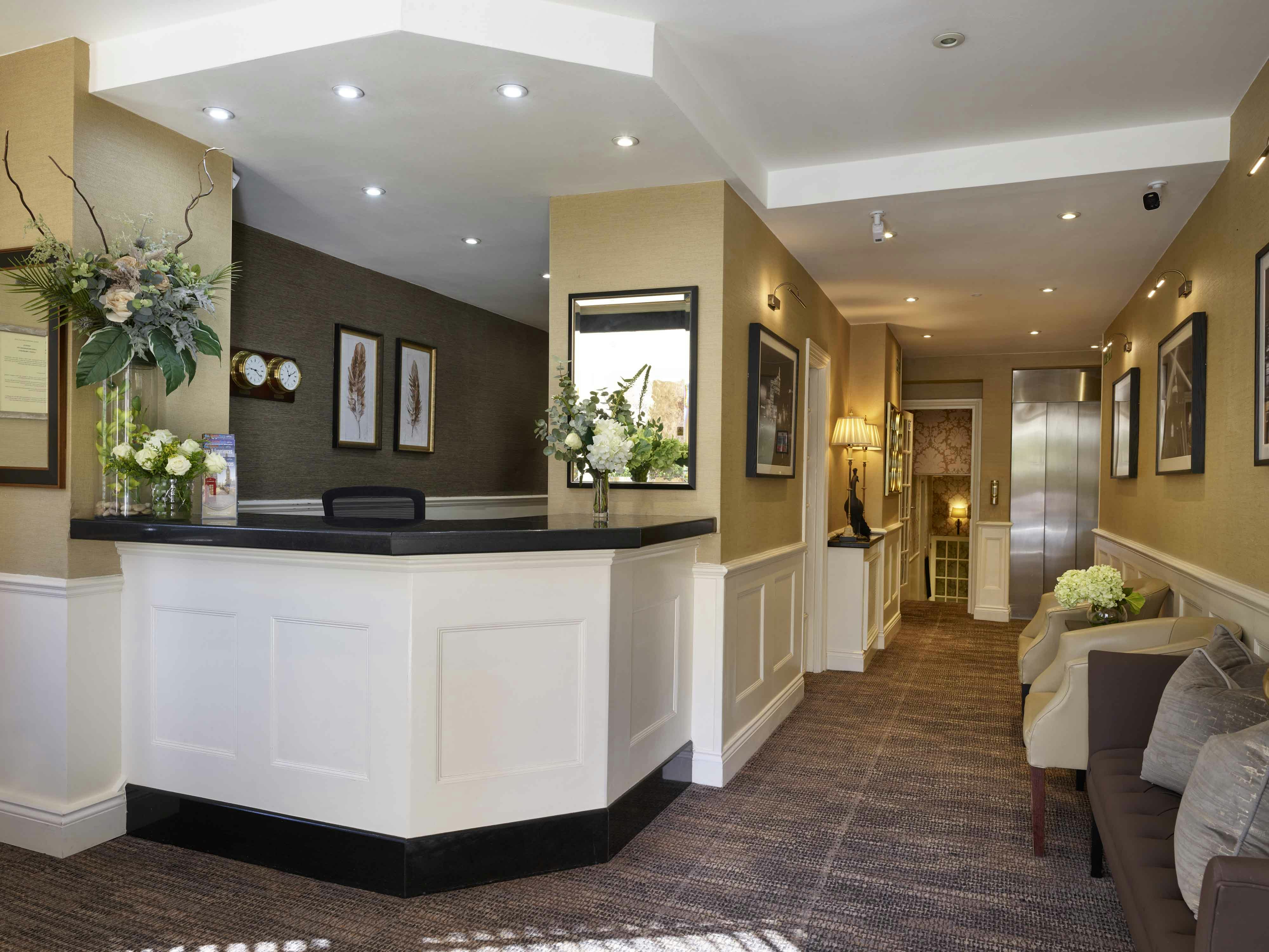COLLINGHAM SERVICED APARTMENTS 5/56