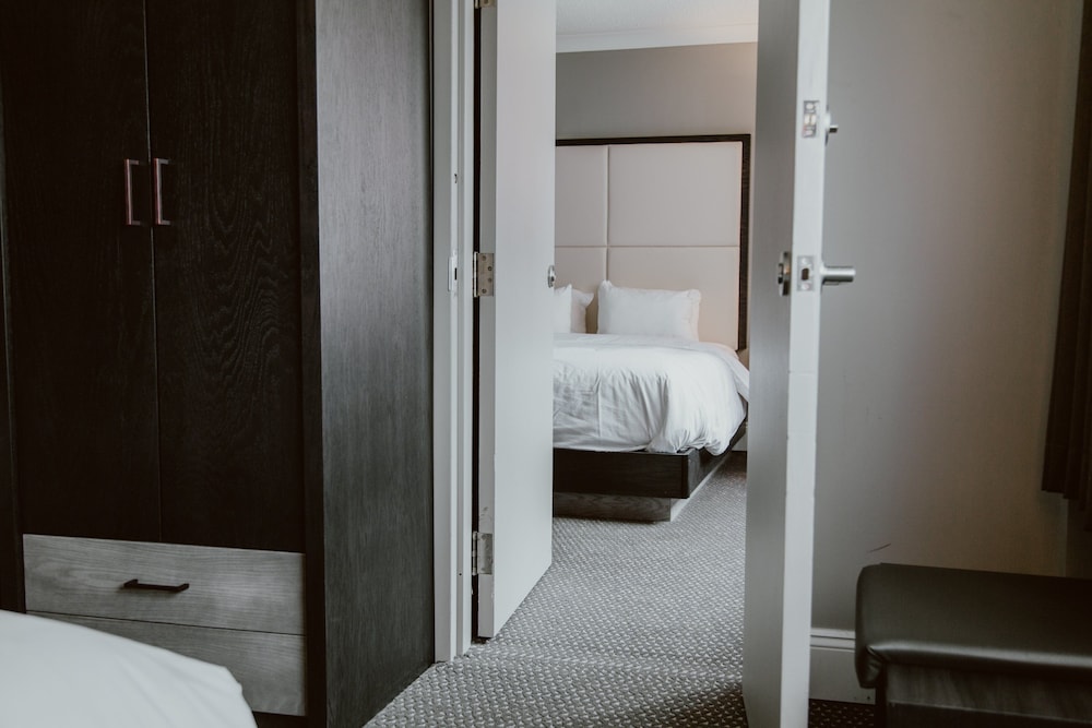 Crowne Plaza Fredericton Lord Beaverbrook 11/74