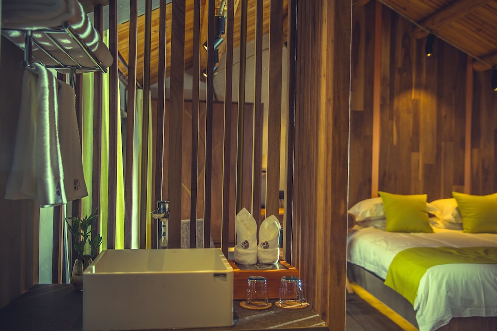 Xihu Memories Tree Hotel 19/50