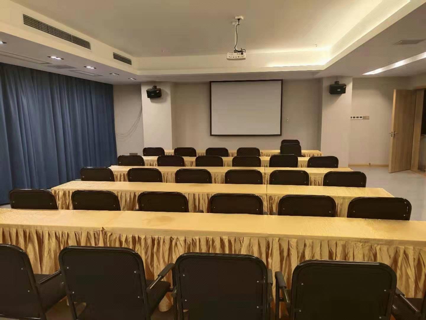 Kyriad Marvelous Hotel (Yiyang Ziyang) 28/36