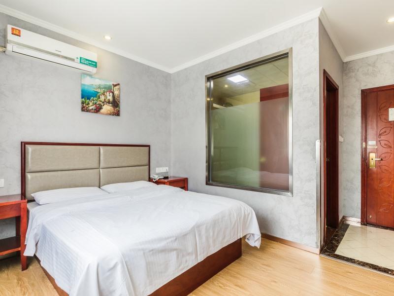 GreenTree Inn Shanghai Huinan Jinghai Road Express Hotel 34/48