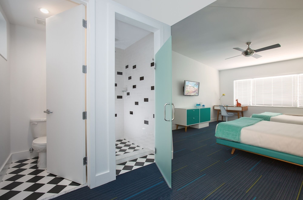 The Vagabond Hotel 19/25