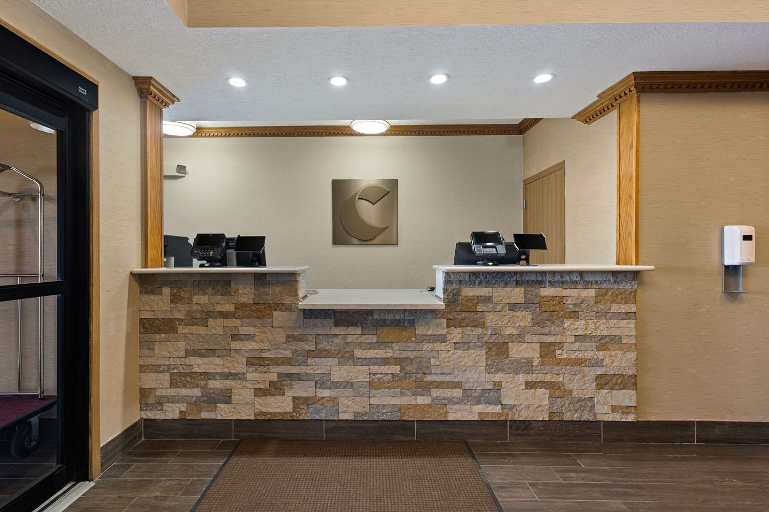 Comfort Inn Huntington Near University 3/18