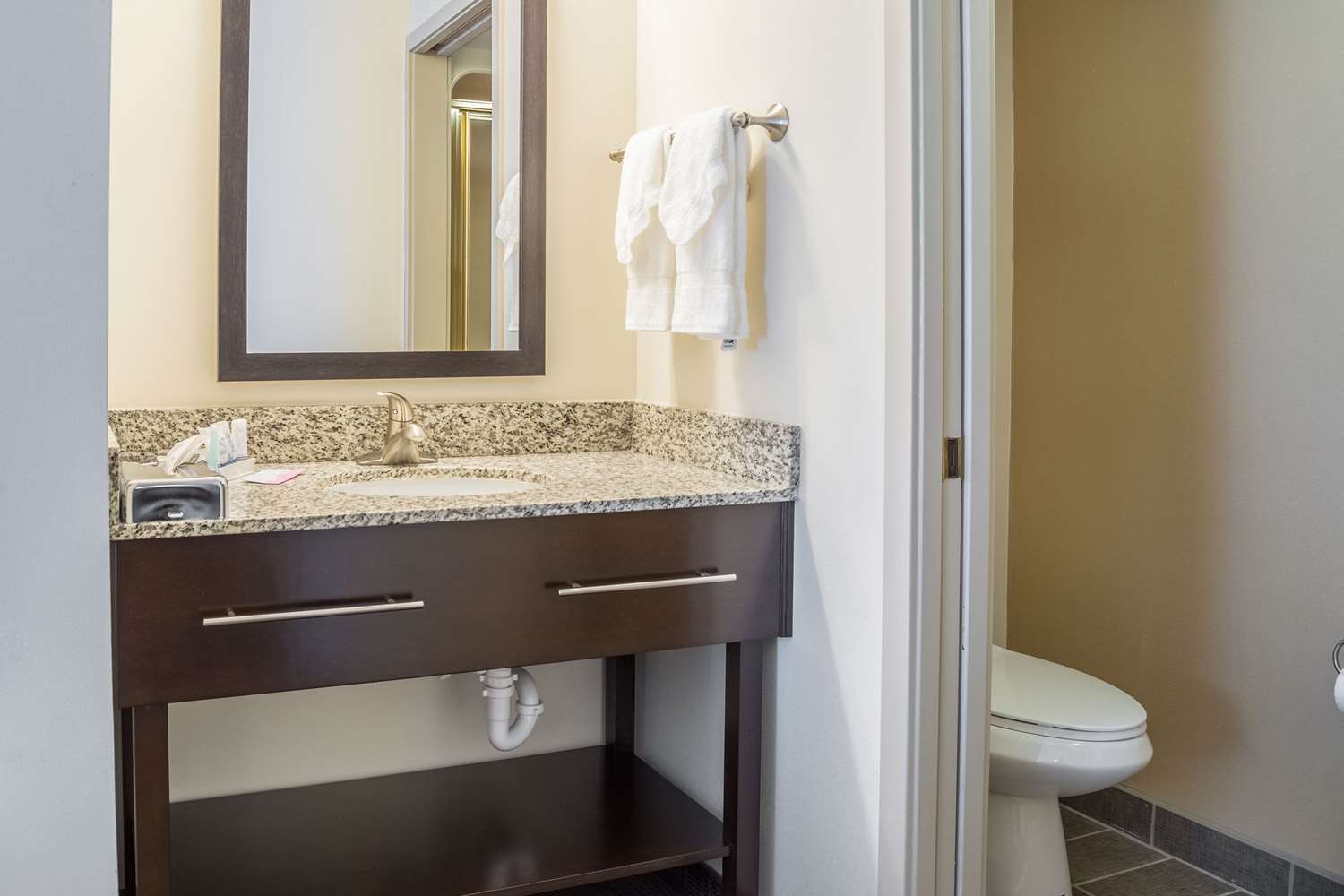 Sleep Inn Bend Crossroads Plaza 53/56