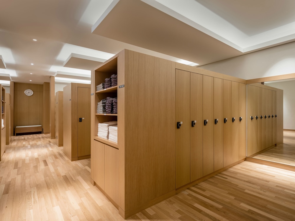 Novotel Suites Ambassador Seoul Yongsan 8/64