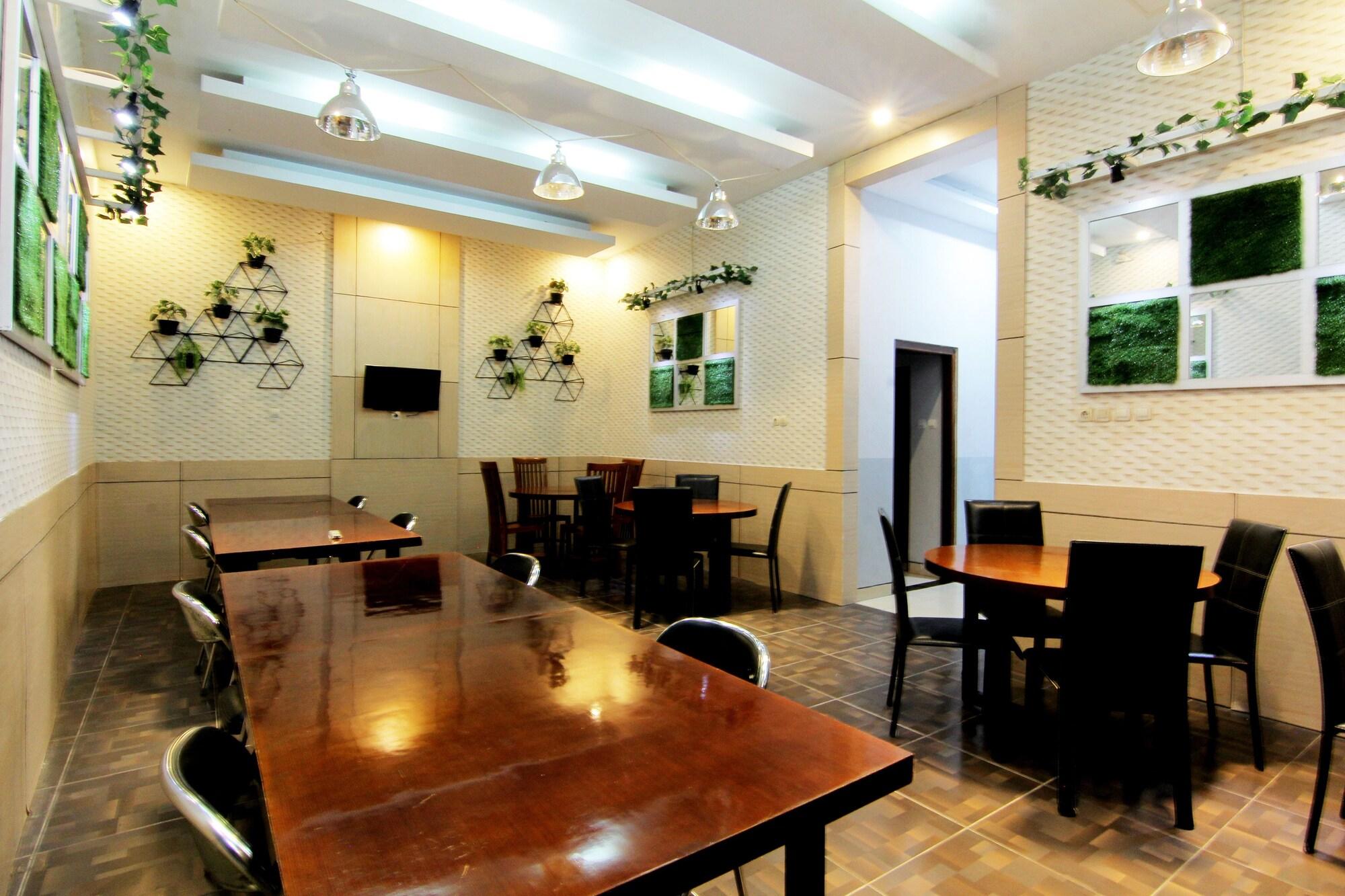 Grand Surya Hotel Yogyakarta 38/51