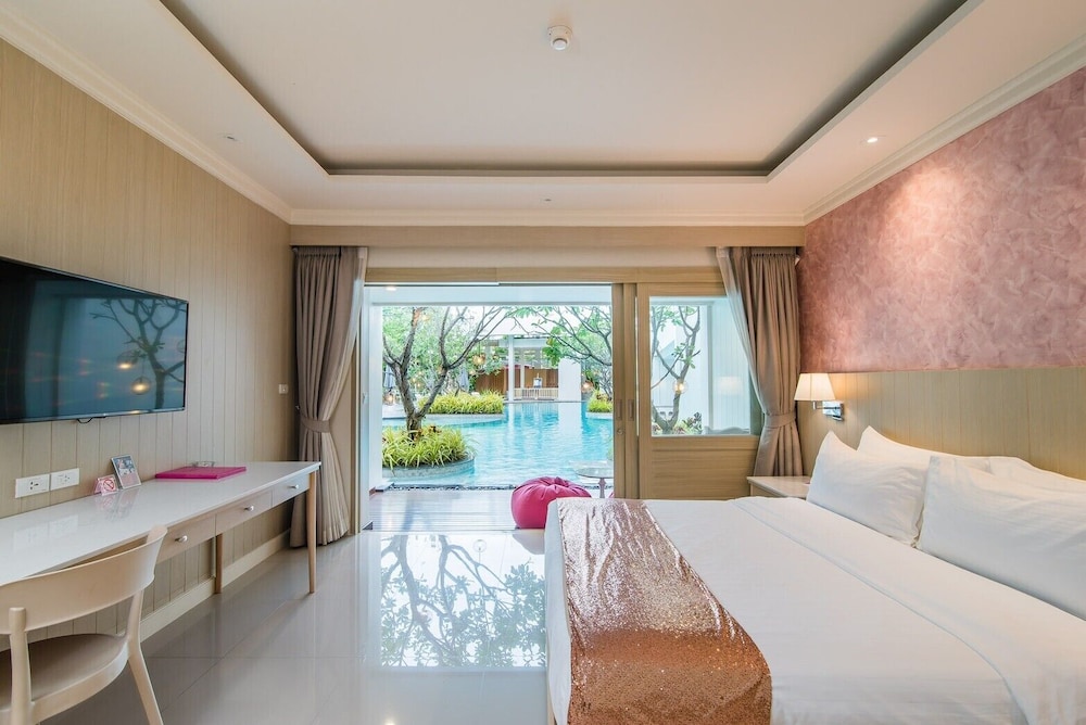 The Sea-Cret Hua Hin Hotel 29/73