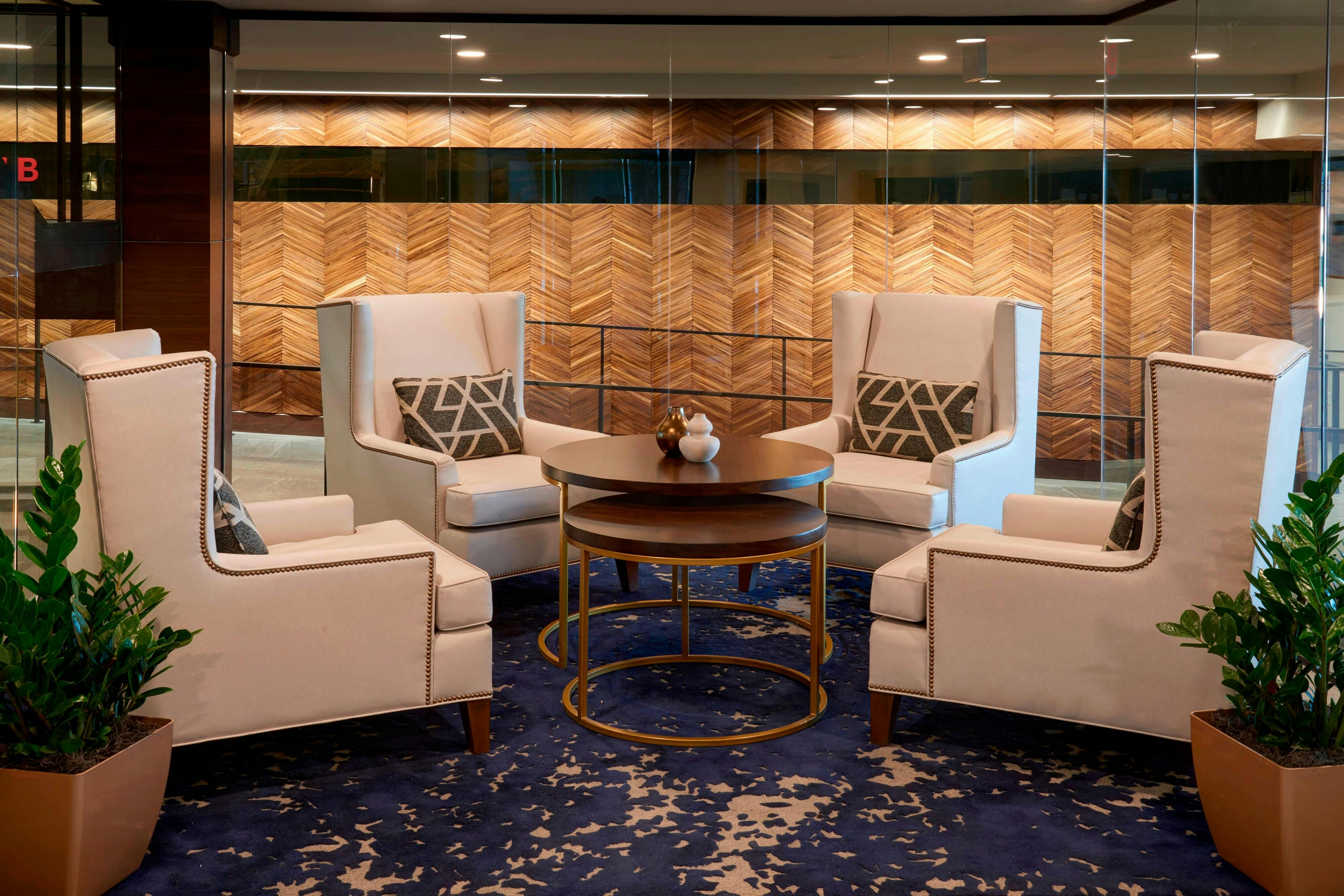 Kansas City Airport Marriott 10/64