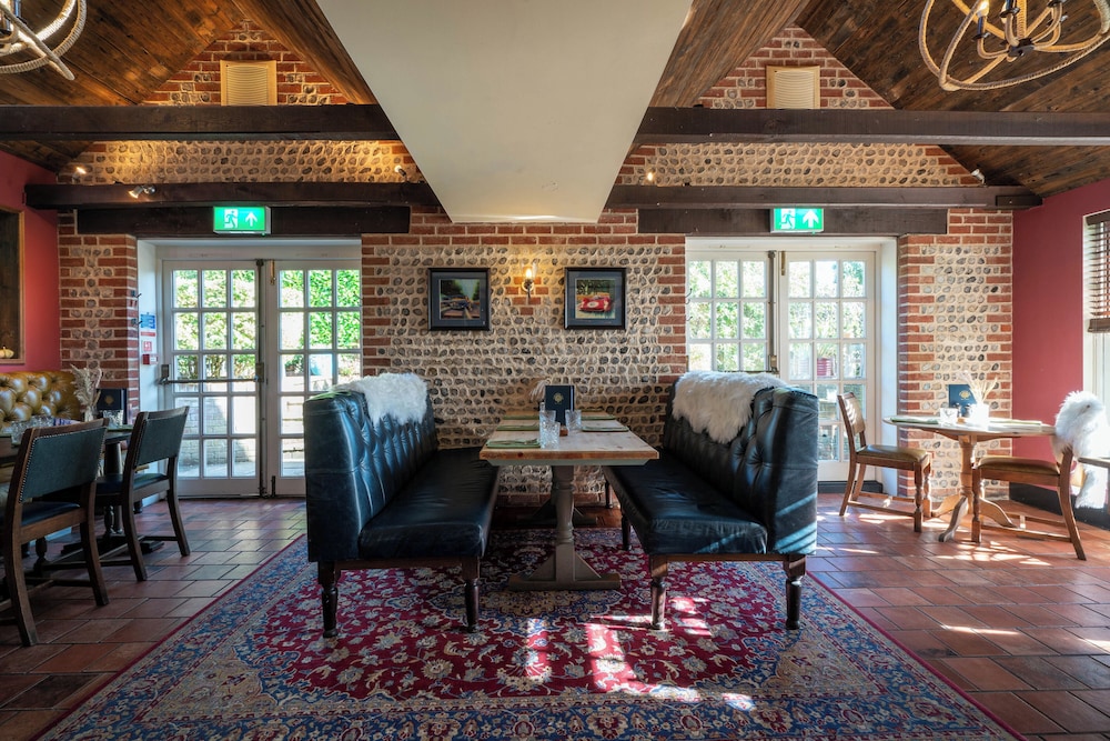 The Royal Oak Inn 29/50