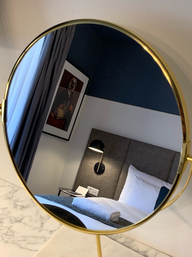 The Barrister Hotel 15/36