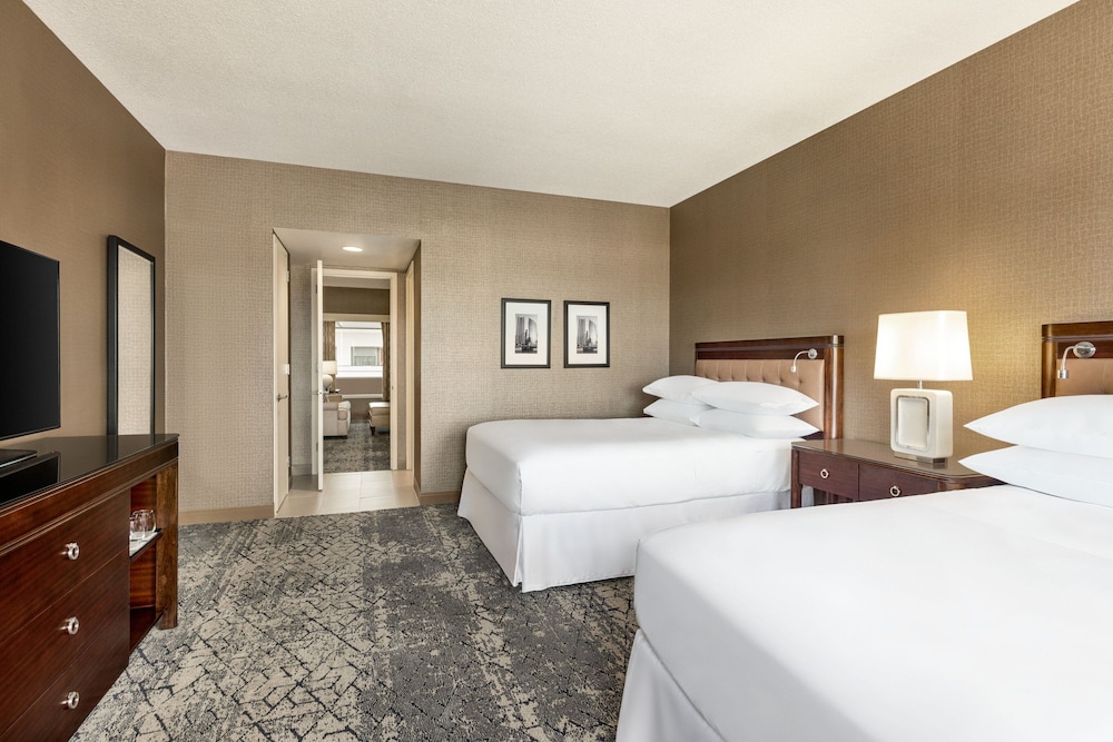 Sheraton Chicago O Hare Airport Hotel 22/73