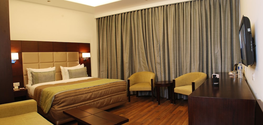 HOTEL AFRICA AVENUE G K 1 11/36
