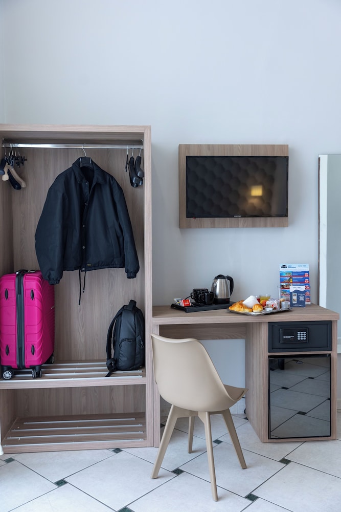 Garibaldi Suite 58/71