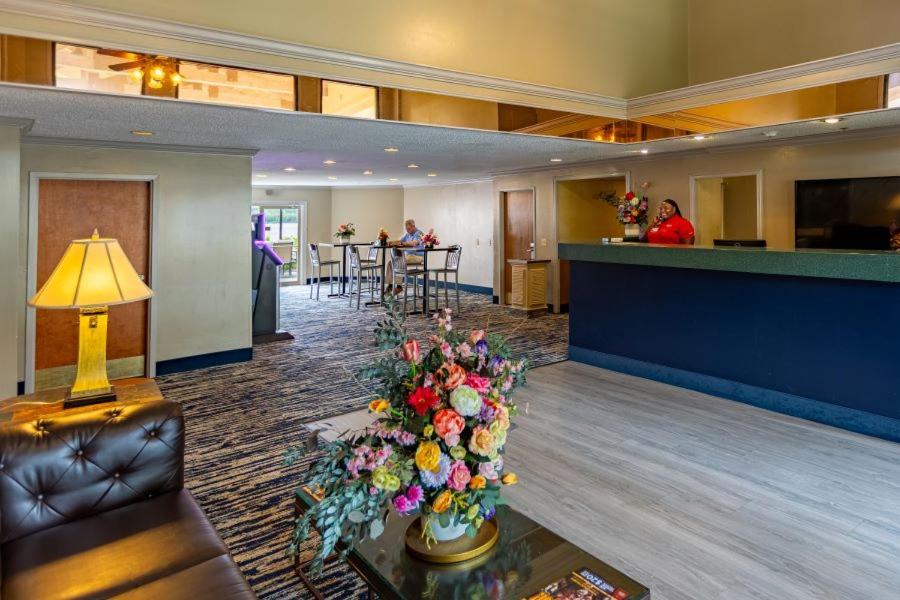 Lady Luck Casino Hotel Vicksburg 2/37