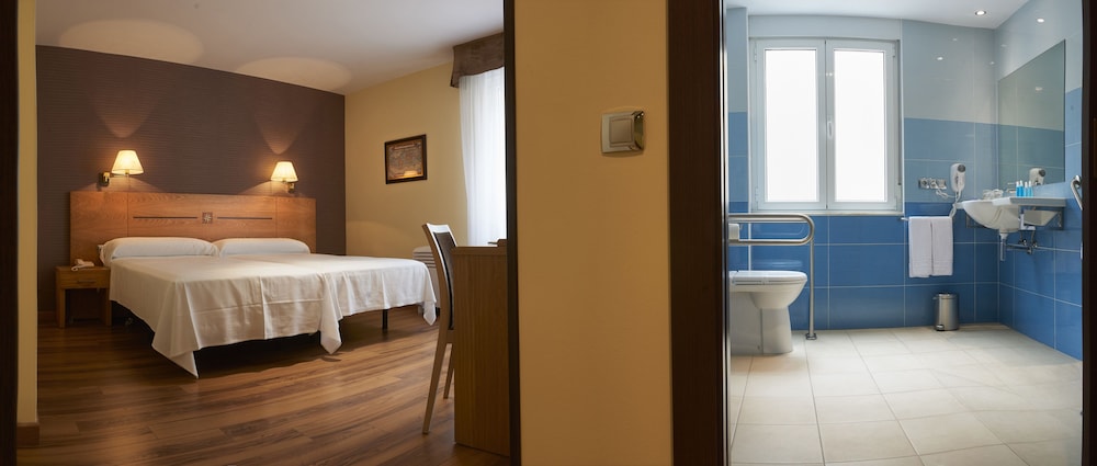 Hotel 40 Nudos 13/38