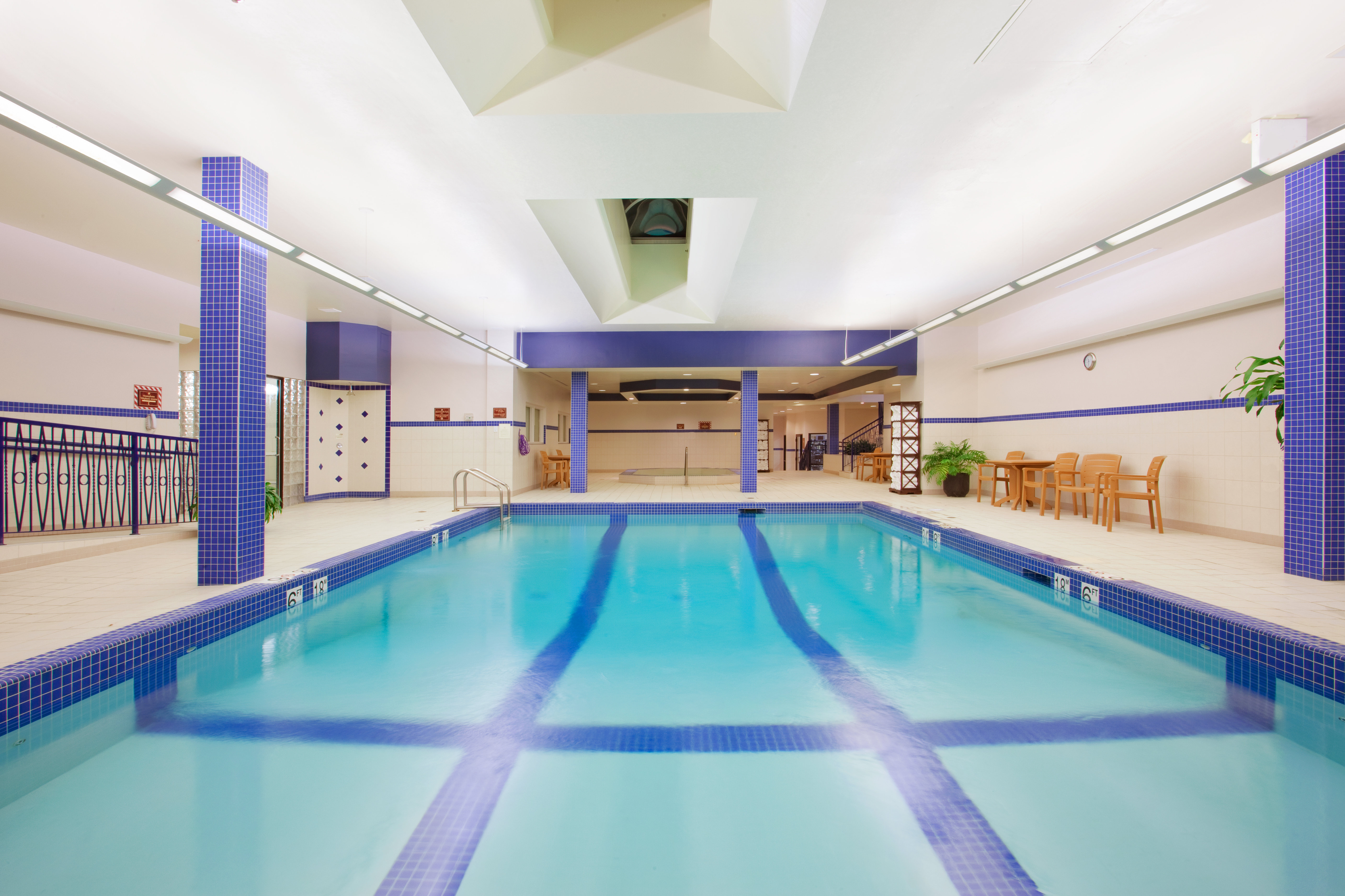 Crowne Plaza Fredericton Lord Beaverbrook 43/74