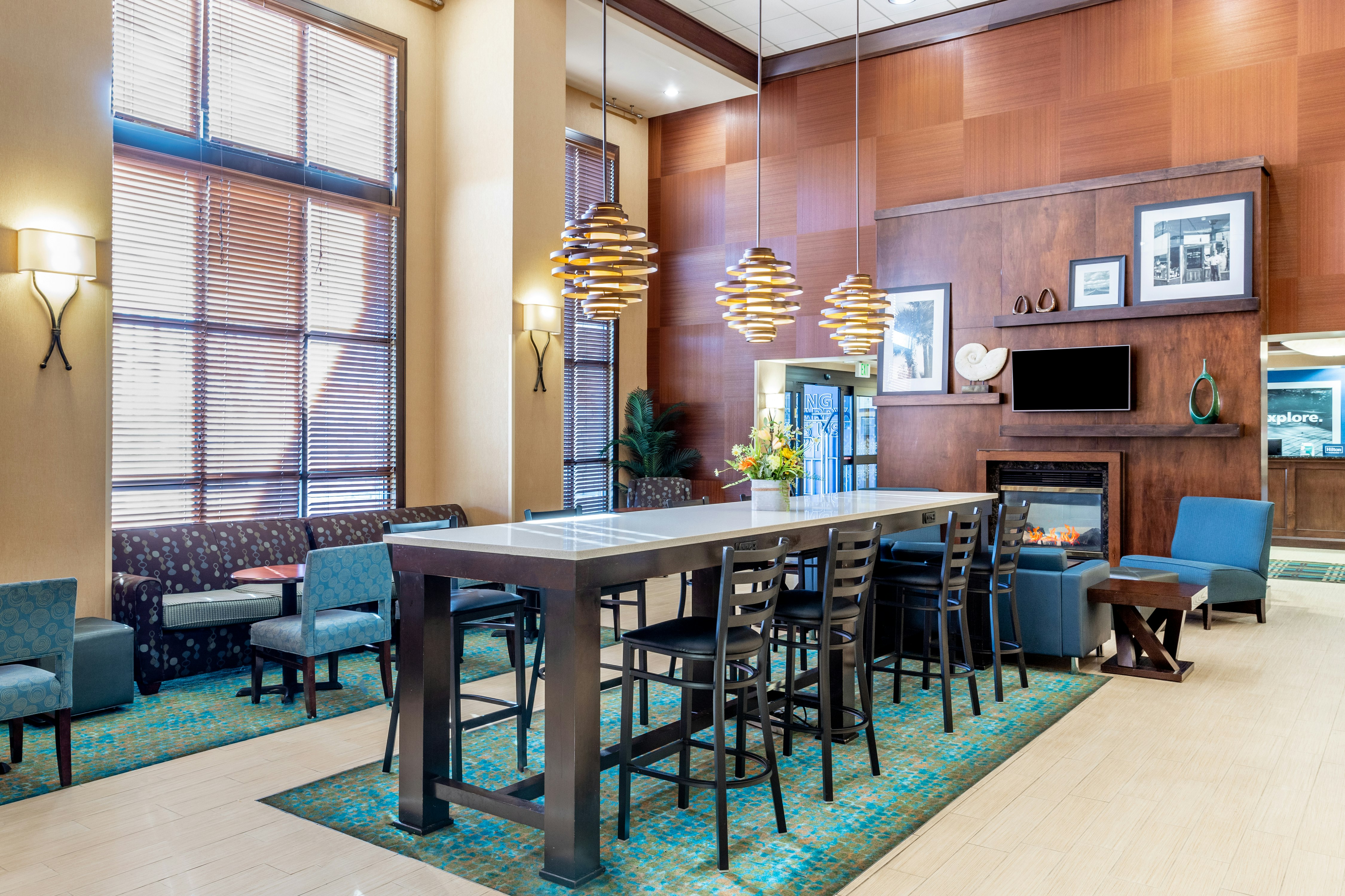 Hampton Inn and Suites Sacramento-Elk Grove Laguna I-5 32/50