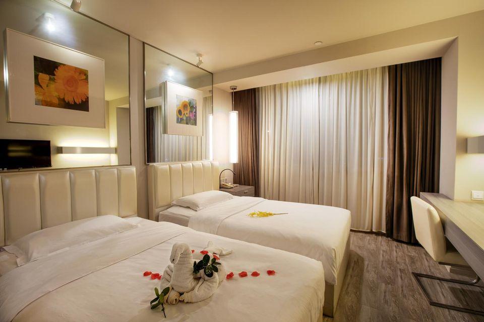 Elegant, 2 Beds