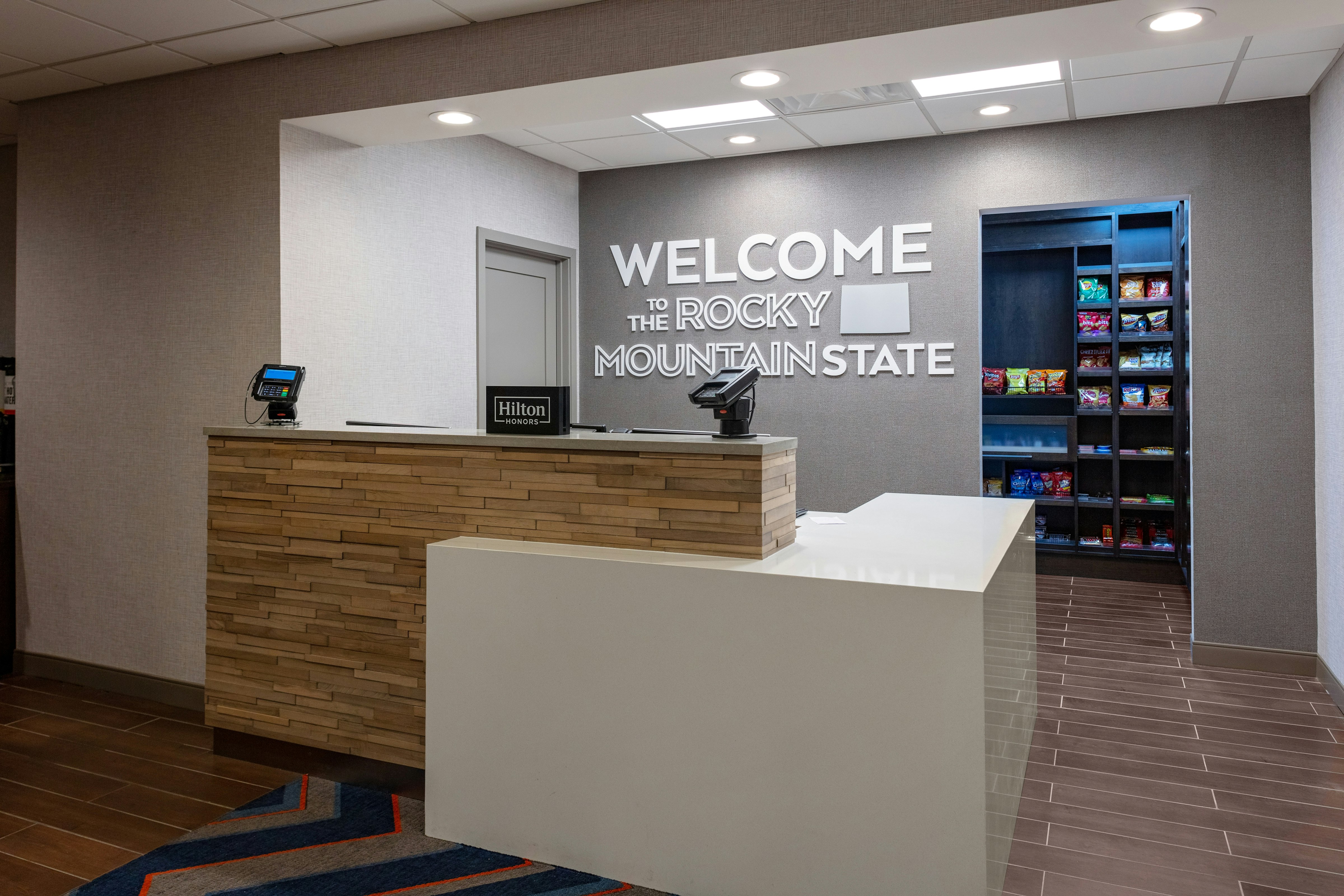 Hampton Inn Castle Rock 7/58