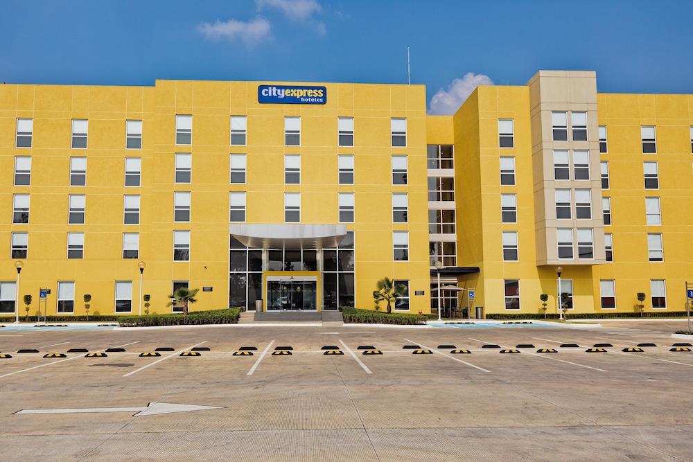 City Express by Marriott Ciudad de Mexico Plaza Central 5/50