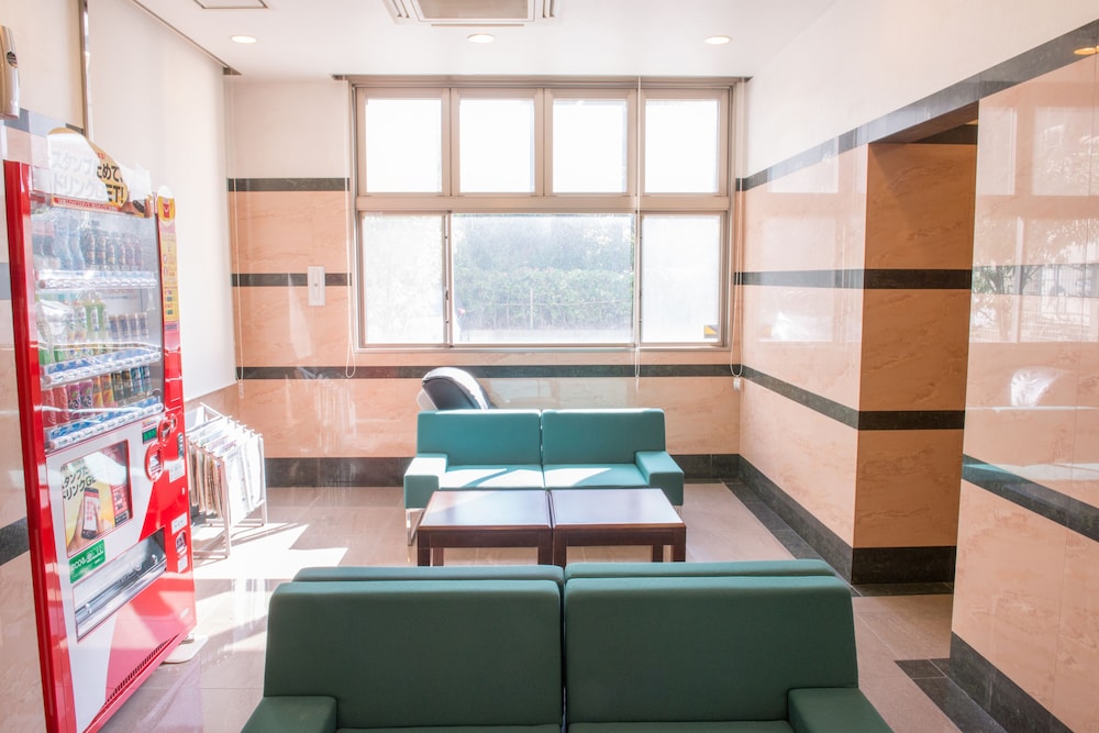 Ariston Inn Kanda Kitakyushu Airport 38/43