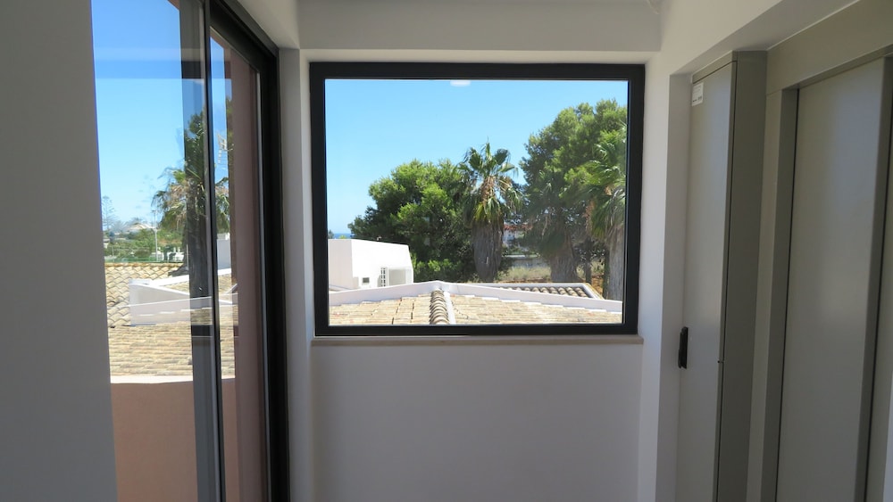 Hotel Alcaide 34/75