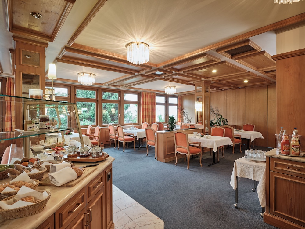 Badhotel Restaurant Stauferland 58/75