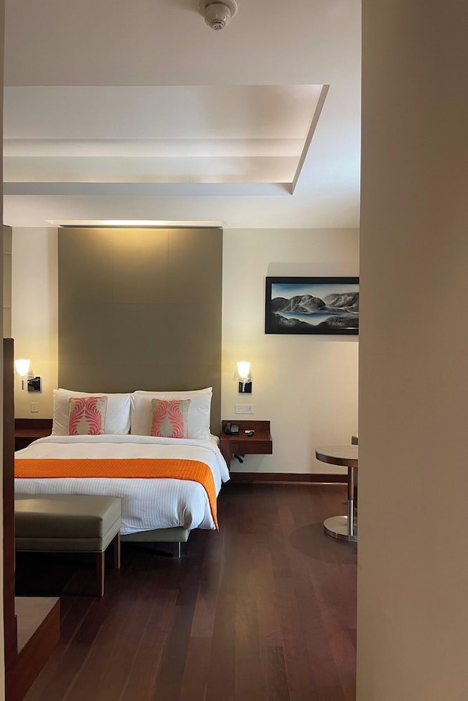 Anya Gurgaon 22/74