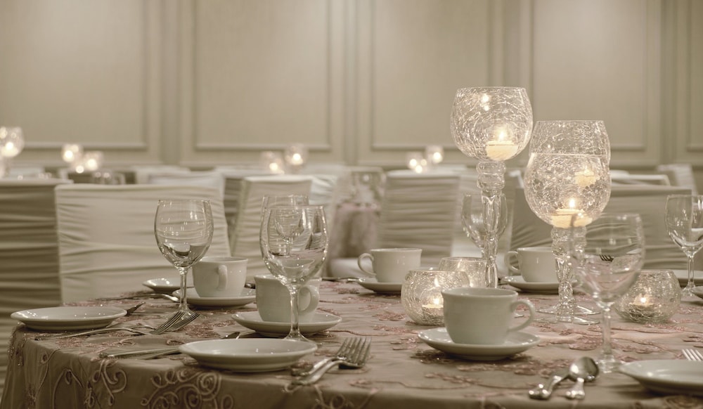 Holiday Inn Winnipeg South 53/81