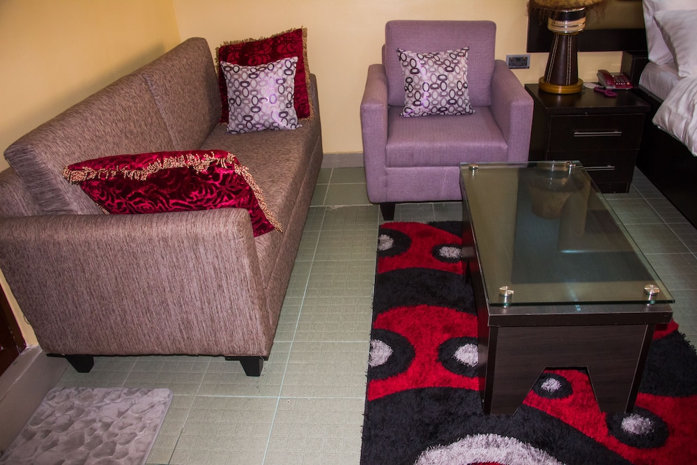 Sylva Link Suites 18/27