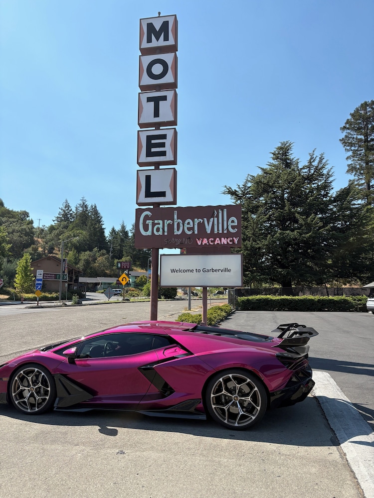 Motel Garberville 53/65