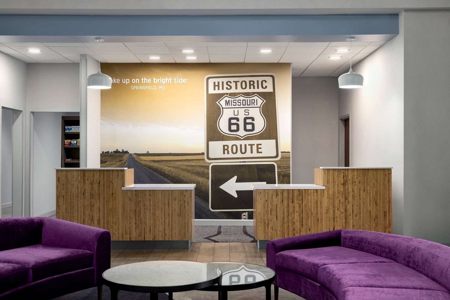 La Quinta Inn Suites Springfield Airport Plaza 45/61