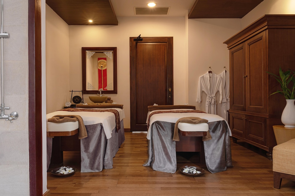 Anantara Angkor Resort 42/75