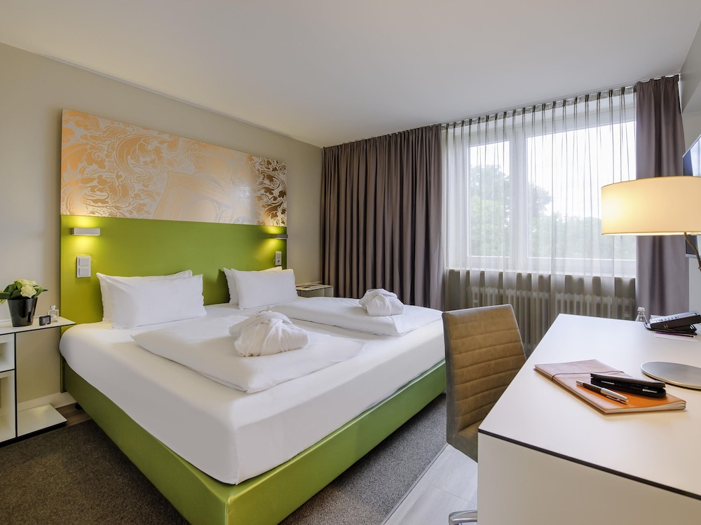 STANDARD, DOUBLE BED