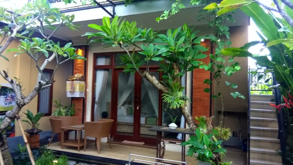 Bhuana Shanti Homestay 2/50