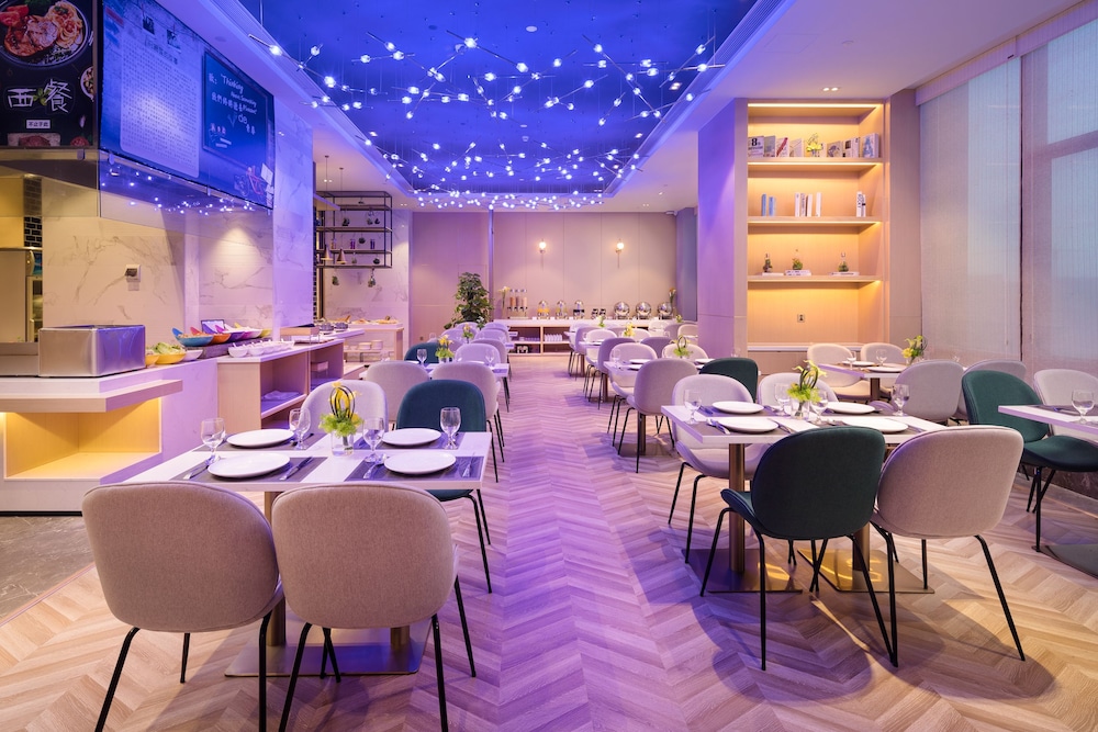 Buddy Hotel 40/50