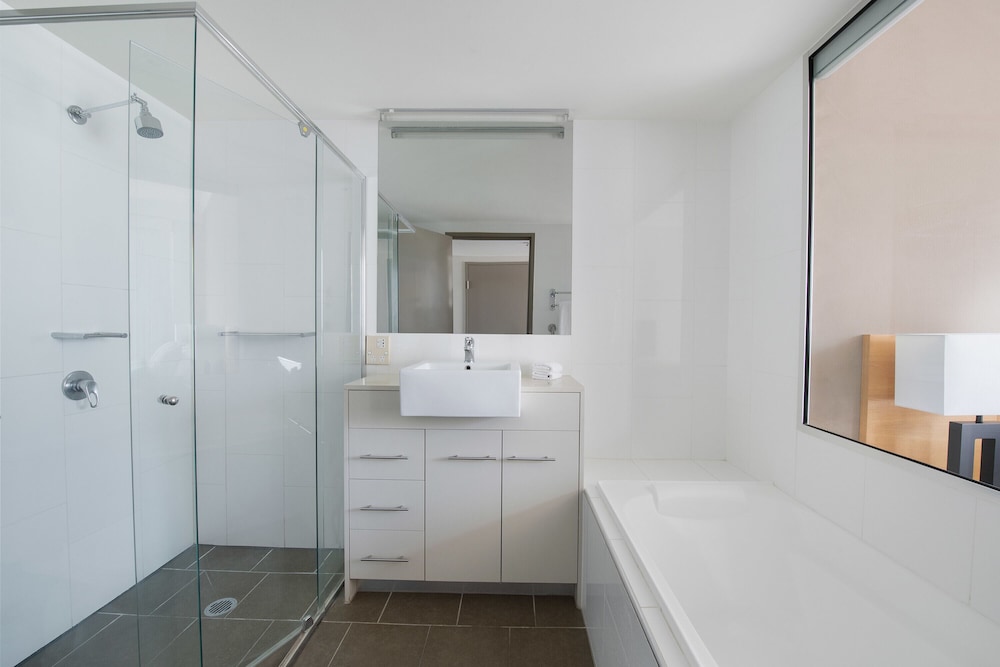 2 Bedrooms, Apartment, Dual Key، Mantra Twin Towns 3/5