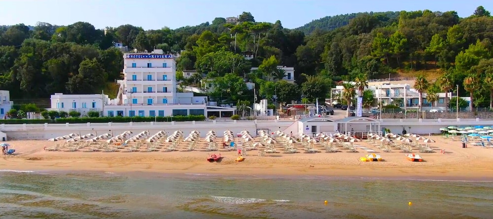 Riviera Hotel Residence 38/45