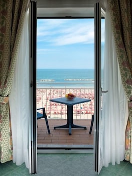Hotel Nord Est 14/66