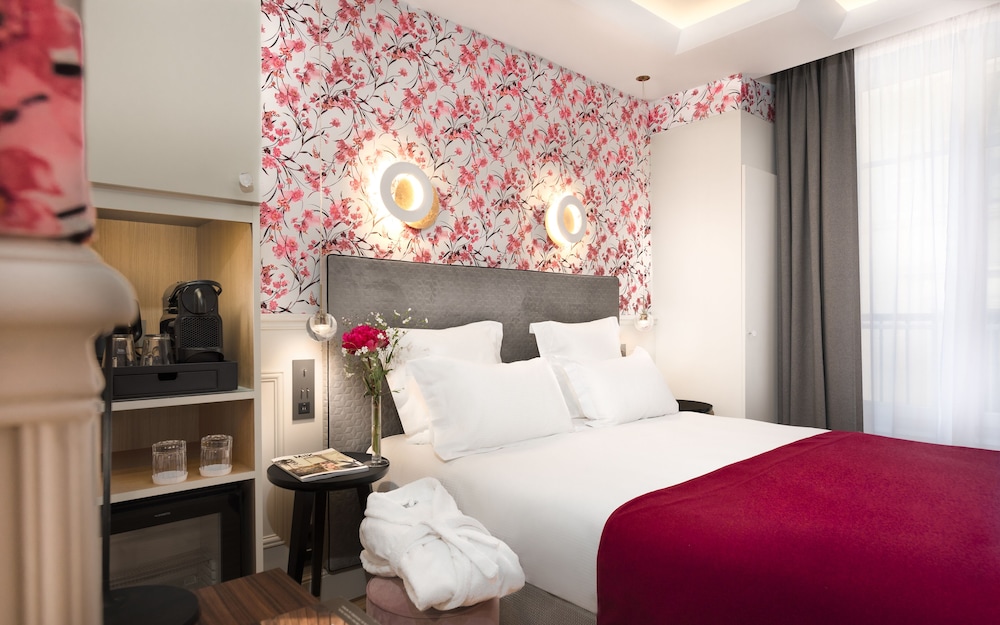 Hotel Cambon 10/72