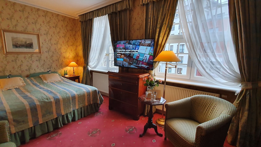 Hotel Podewils In Gdansk 9/75