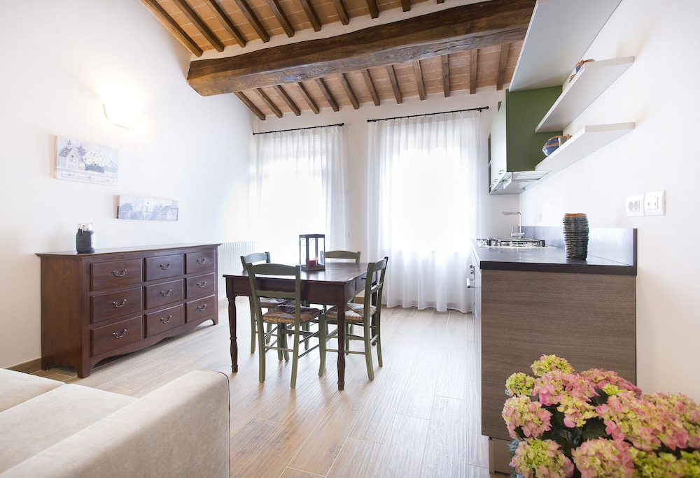 Agriturismo San Galgano 43/50