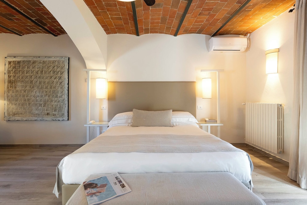Locanda Le Piazze 28/77