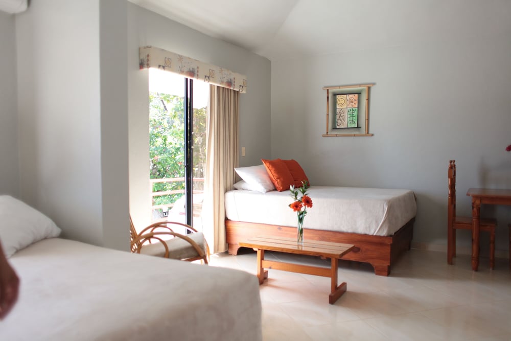 Studio, 1 Single and 2 Double Beds, Beach Front