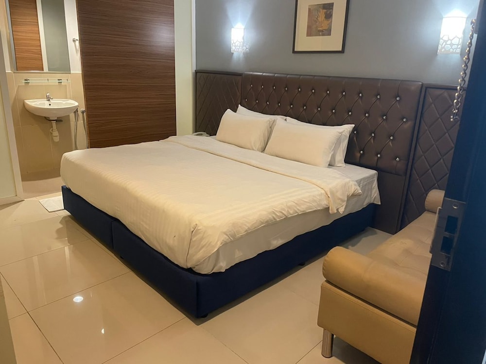Mangga Boutique Hotel 20/48