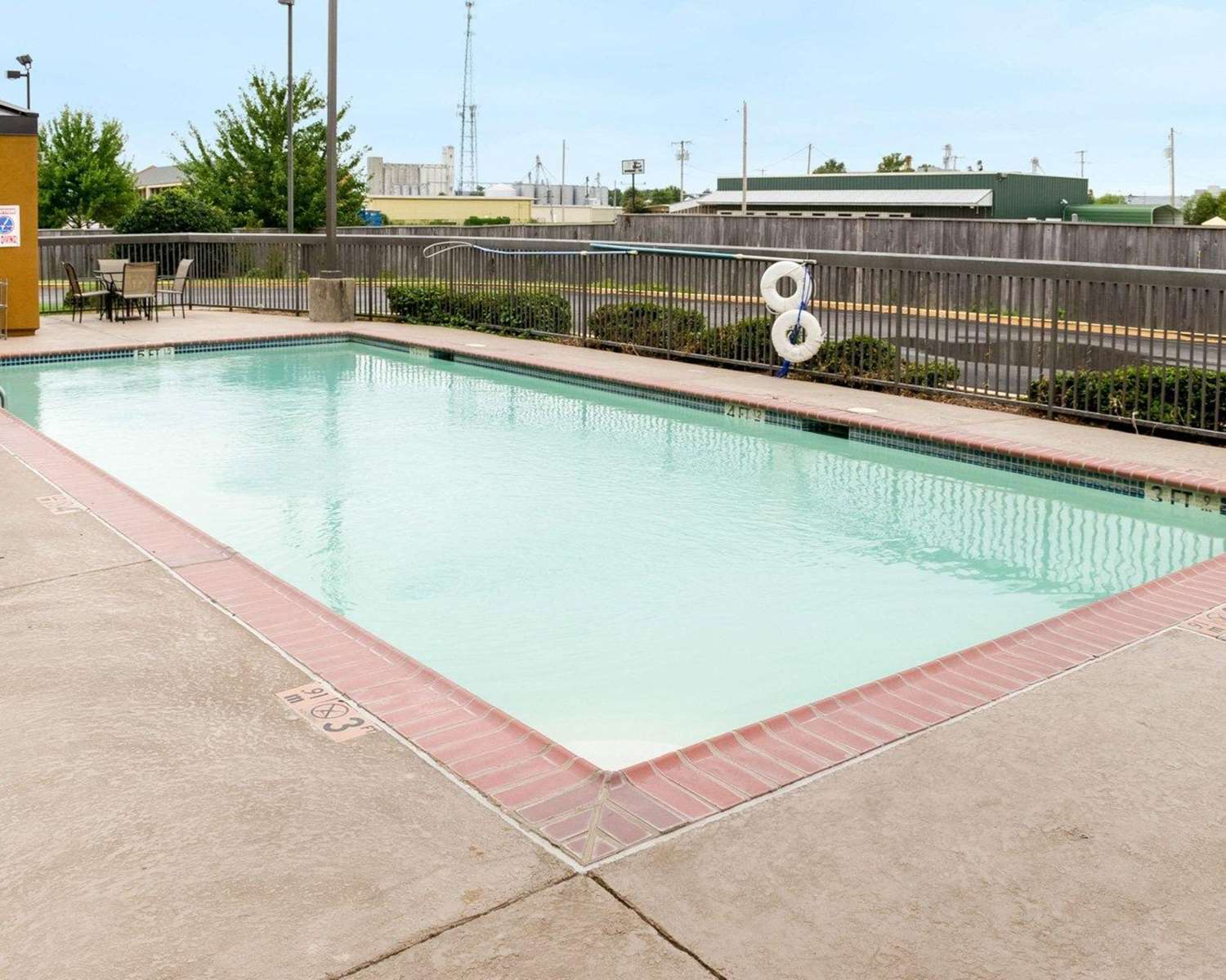 Quality Inn Cleveland MS 3/12