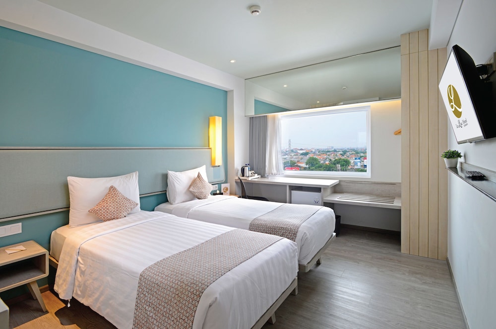 La Lisa Hotel Surabaya 18/58